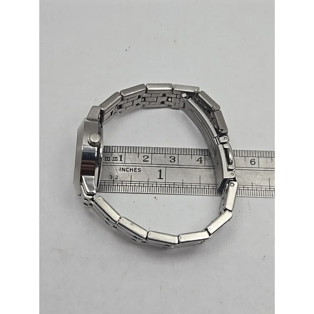 Sun Time Iowa Hawkeyes Stainless Steel Date Quartz Watch New Battery 3ATM Sports